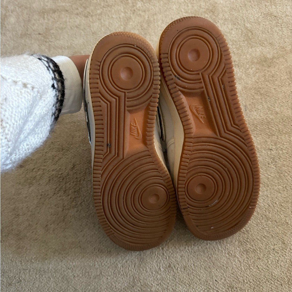 Travis Scott AF1 - Picture 2 of 7